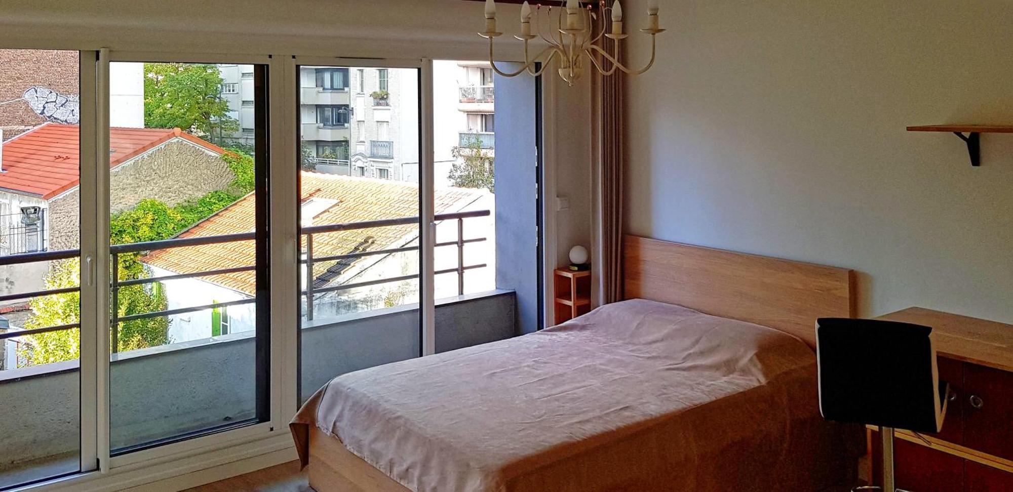 Chic Parisian Studio Retreat Bright Spacious And Secure Parking Exterior photo